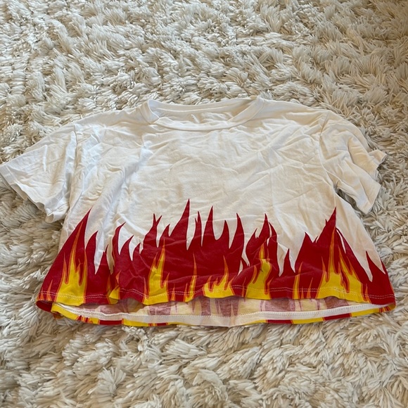 Crop top - Picture 1 of 2